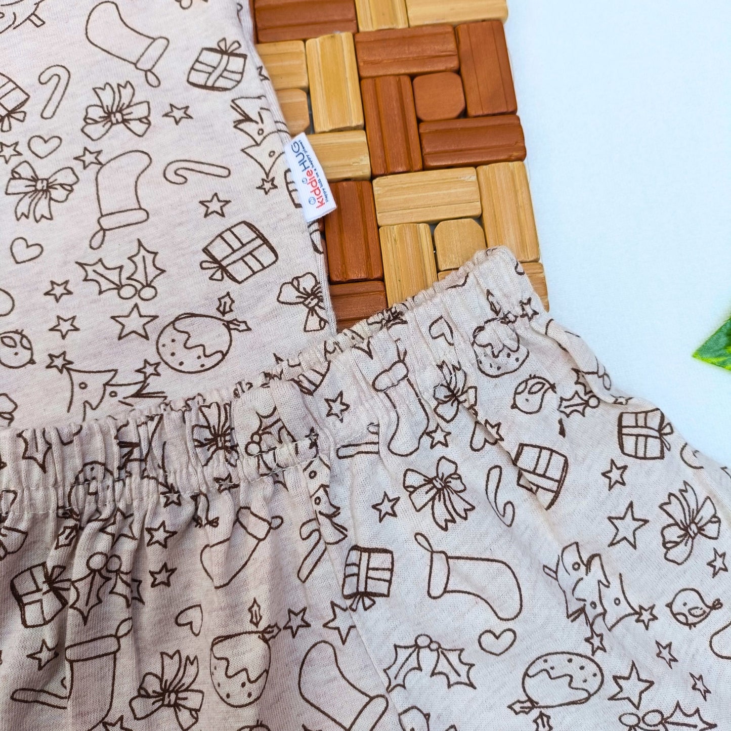 Sleeve Jabla + Shorts set - Christmas Joy