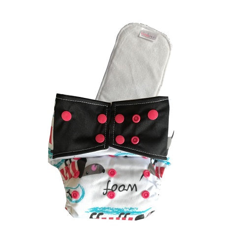 Pocket Diaper + insert - Doggie Love