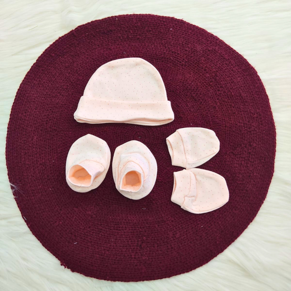 Cotton Cap-Mittens-Booties- Peach Dots