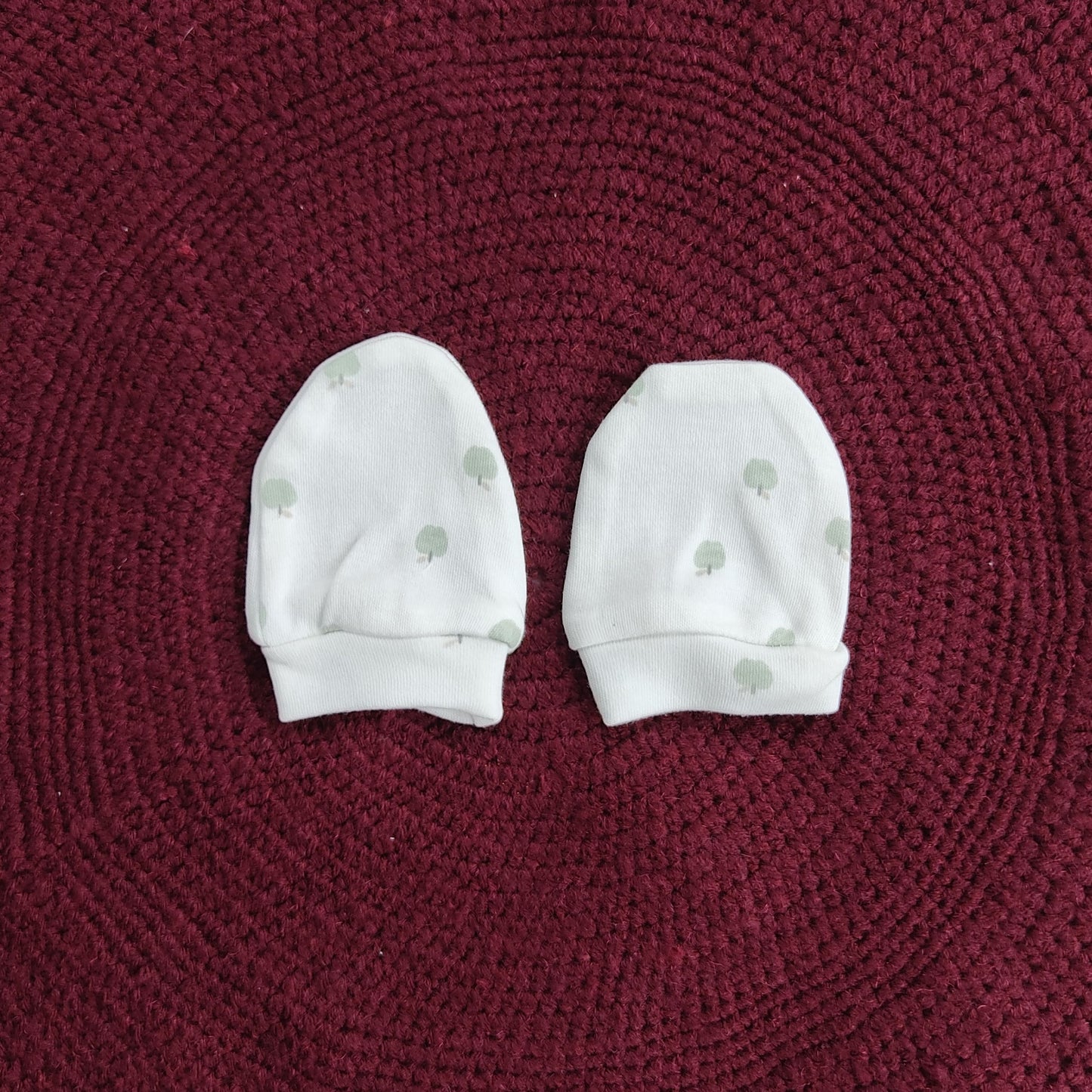 Cotton Cap-Mittens-Booties- Apples