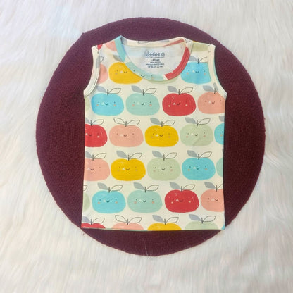 Sleeveless Top & Shorts set - Apples